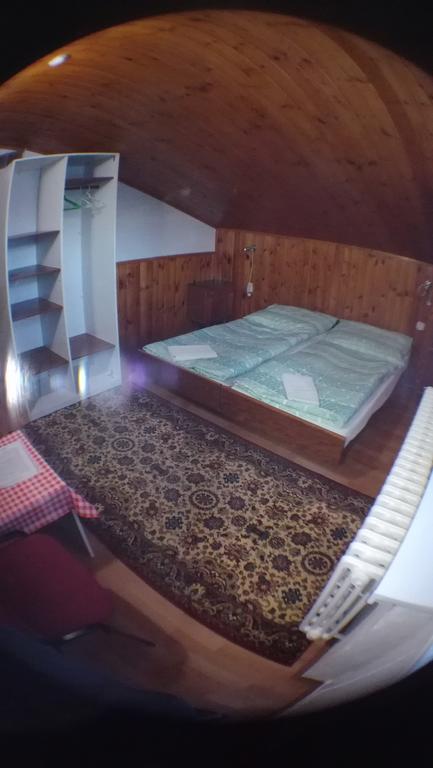 Stará Lesná Ubytovanie 184, Bed And Braekfast 184 מראה חיצוני תמונה
