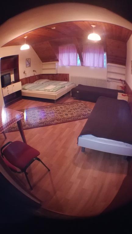Stará Lesná Ubytovanie 184, Bed And Braekfast 184 מראה חיצוני תמונה