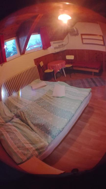 Stará Lesná Ubytovanie 184, Bed And Braekfast 184 מראה חיצוני תמונה