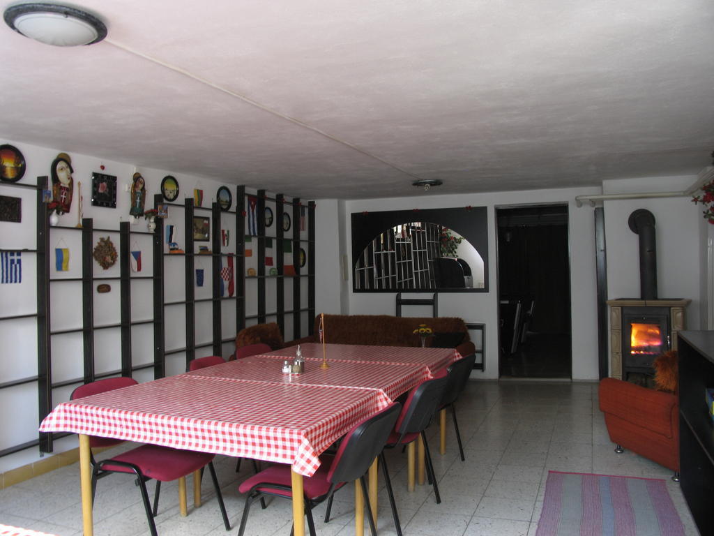 Stará Lesná Ubytovanie 184, Bed And Braekfast 184 מראה חיצוני תמונה